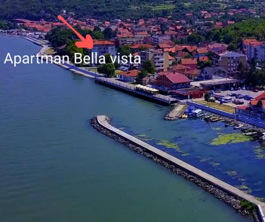 Apartman Bella Vista Golubăţ Exterior foto
