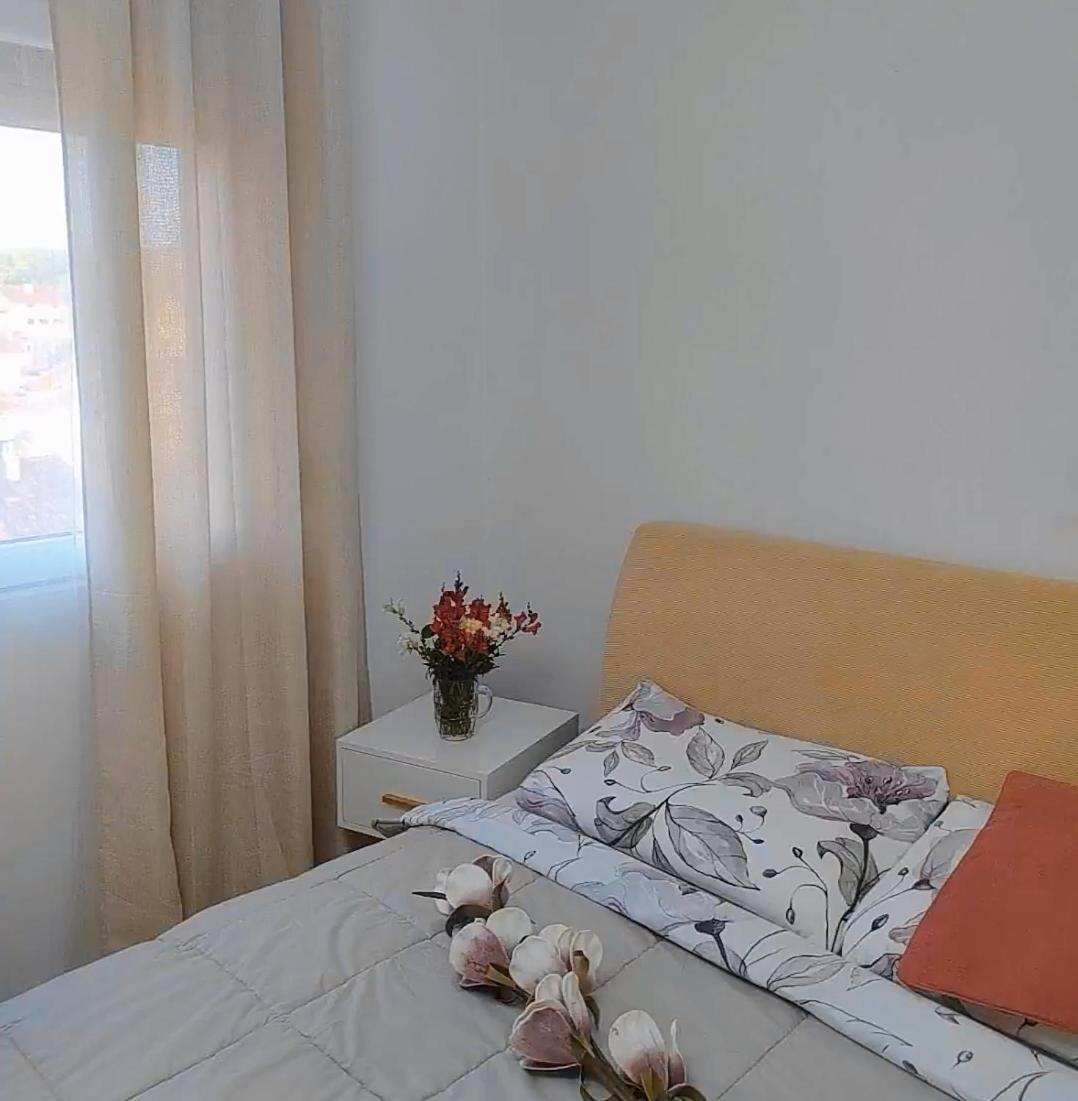 Apartman Bella Vista Golubăţ Exterior foto